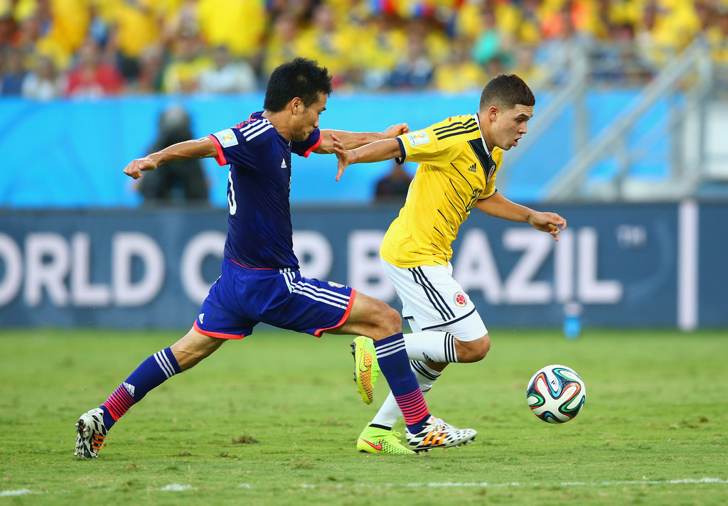 英媒：伯恩茅斯有意冬窗引进阿克，水晶宫同样关注这名荷兰国脚（英媒：伯恩茅斯计划冬窗求购阿克，水晶宫也在关注这名荷兰国脚）