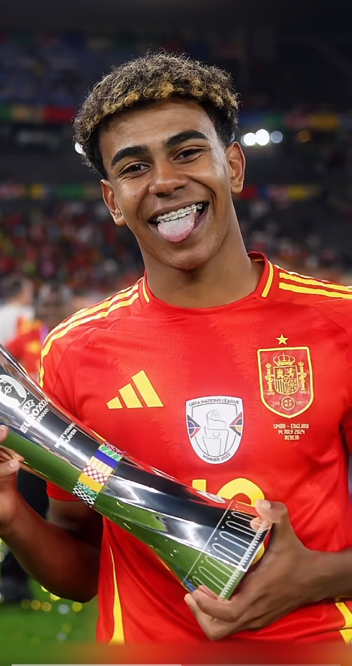 迪洛伦佐：决赛对阵博洛尼亚将会很艰难，但是我们会全力争胜（迪洛伦佐：决战博洛尼亚困难重重，我们将拼尽全力取胜）