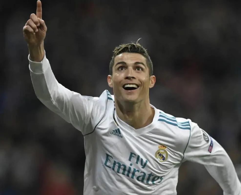 罗马诺：于帕还在考虑他的选择；雅克松的未来取决于下半赛季（罗马诺：于帕仍在权衡去留；雅克松的前景取决于下半程表现）