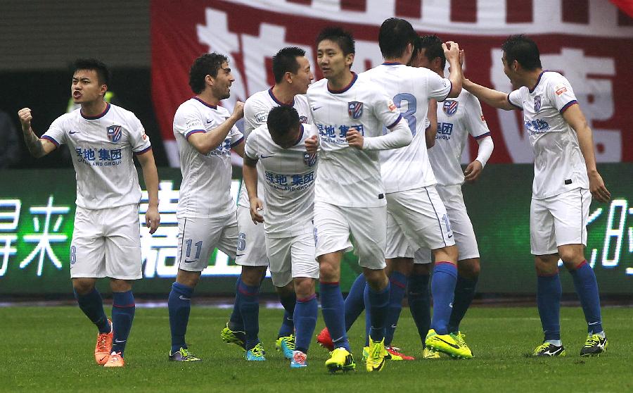 库尔图瓦：我肯定是最顶尖门将之一，C罗比姆巴佩求胜欲更强（库尔图瓦：自认跻身顶级门将，称C罗求胜欲强于姆巴佩）