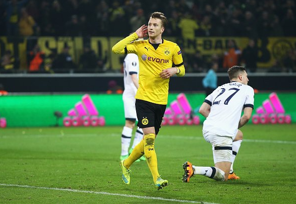 欧冠2-1逆转！巴萨天降神兵：后卫3分钟梅开二度创历史，逼近前八（欧冠2-1翻盘！巴萨奇兵突袭：后卫3分钟梅开二度改写历史，八强在望）