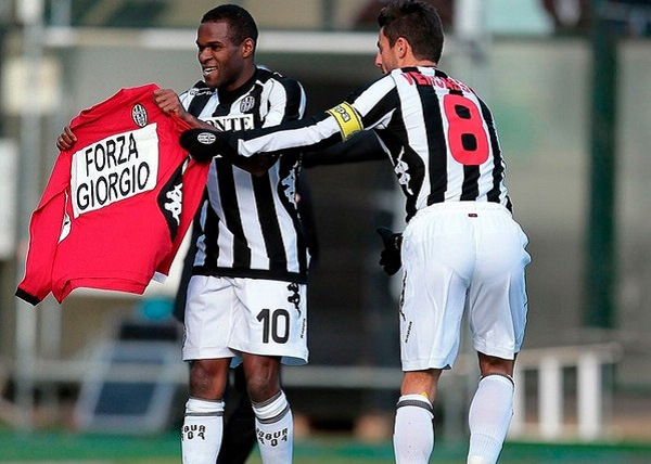 5连败！字母哥缺战雄鹿遭33分狂虐，杨瀚森2分钟0分0板